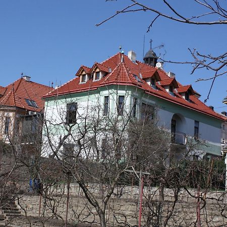 Pension Grant Lux Znojmo Bagian luar foto