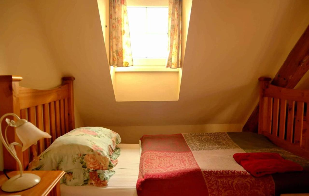 Pension Grant Lux Znojmo Bed & Breakfast Bagian luar foto