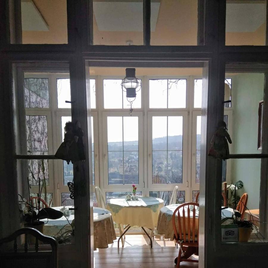 Pension Grant Lux Znojmo Bed & Breakfast Bagian luar foto